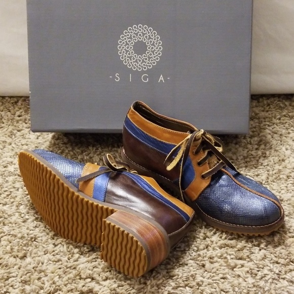 Siga Blue & Brown Vida Leather Ankle Boot - Picture 1 of 5